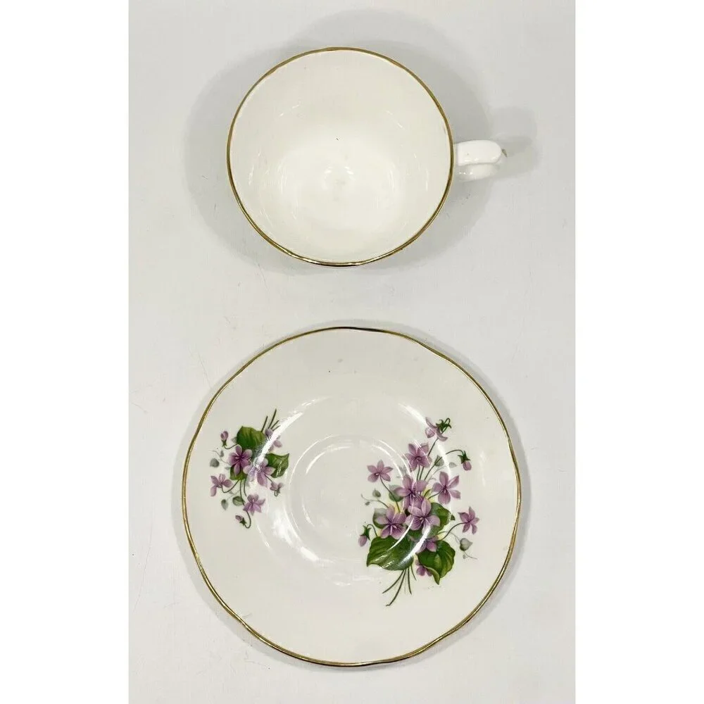 Crown Trent Staffordshire Fine Bone China Teacup & Saucer Lilacs Floral Purple